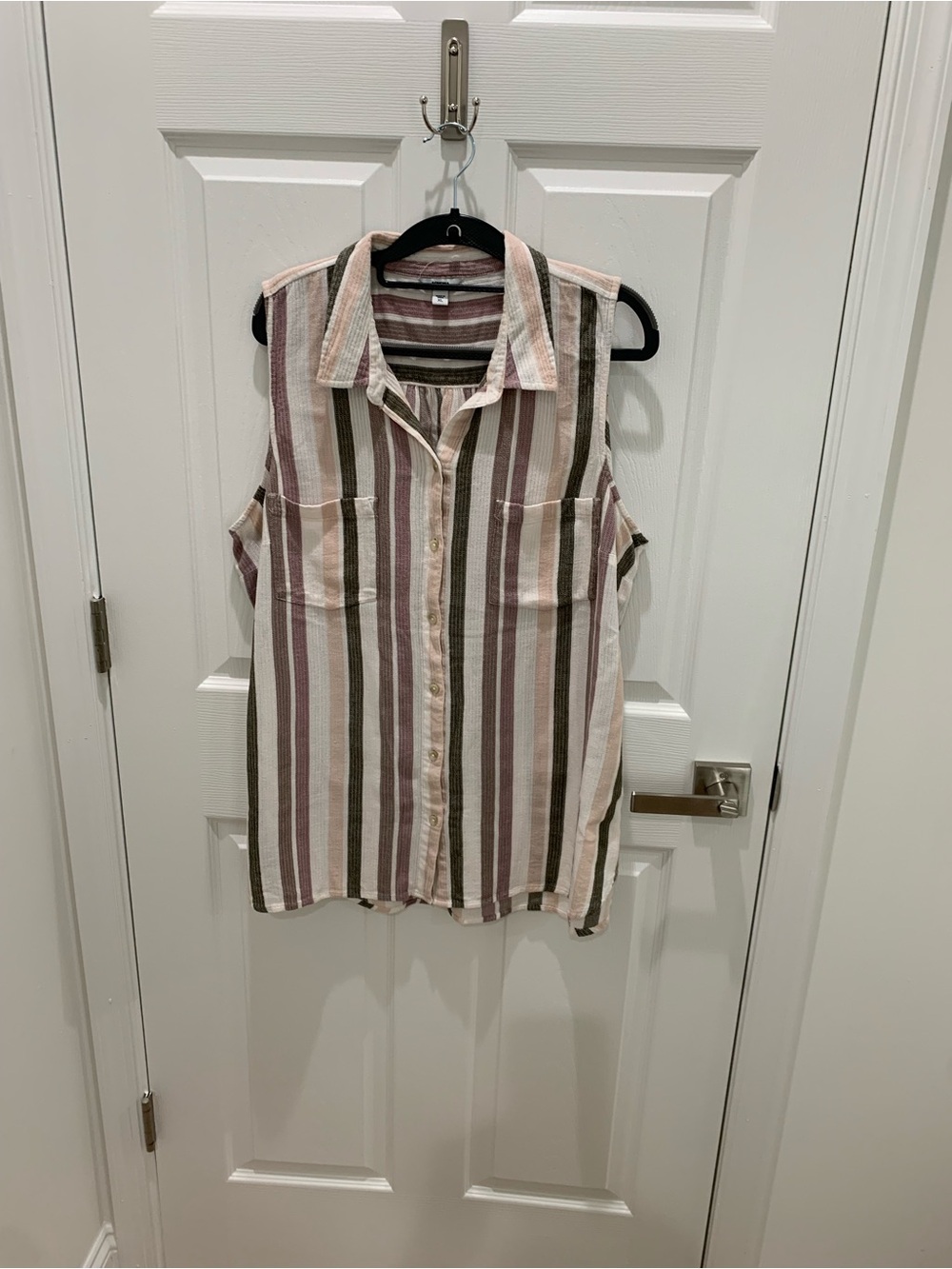 Sonoma Sleeveless Striped Button-Down Top in Mauve, Olive & Cream